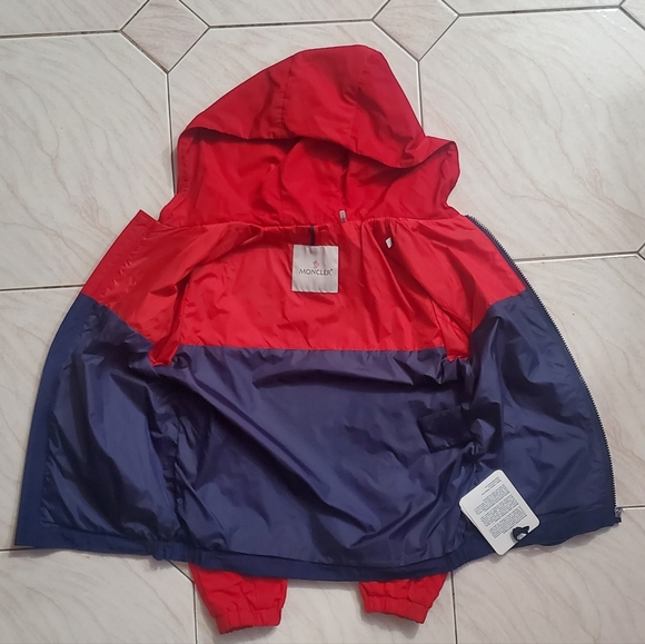 Moncler Gittaz Hooded Jacket - Picture 2 of 7